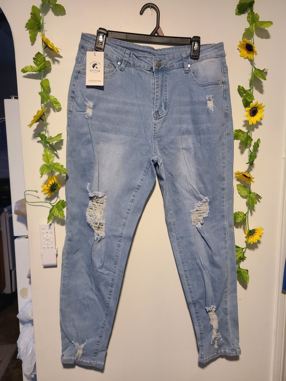 Nwt Perzeal Sz XL Stretchy Jogger Jeans